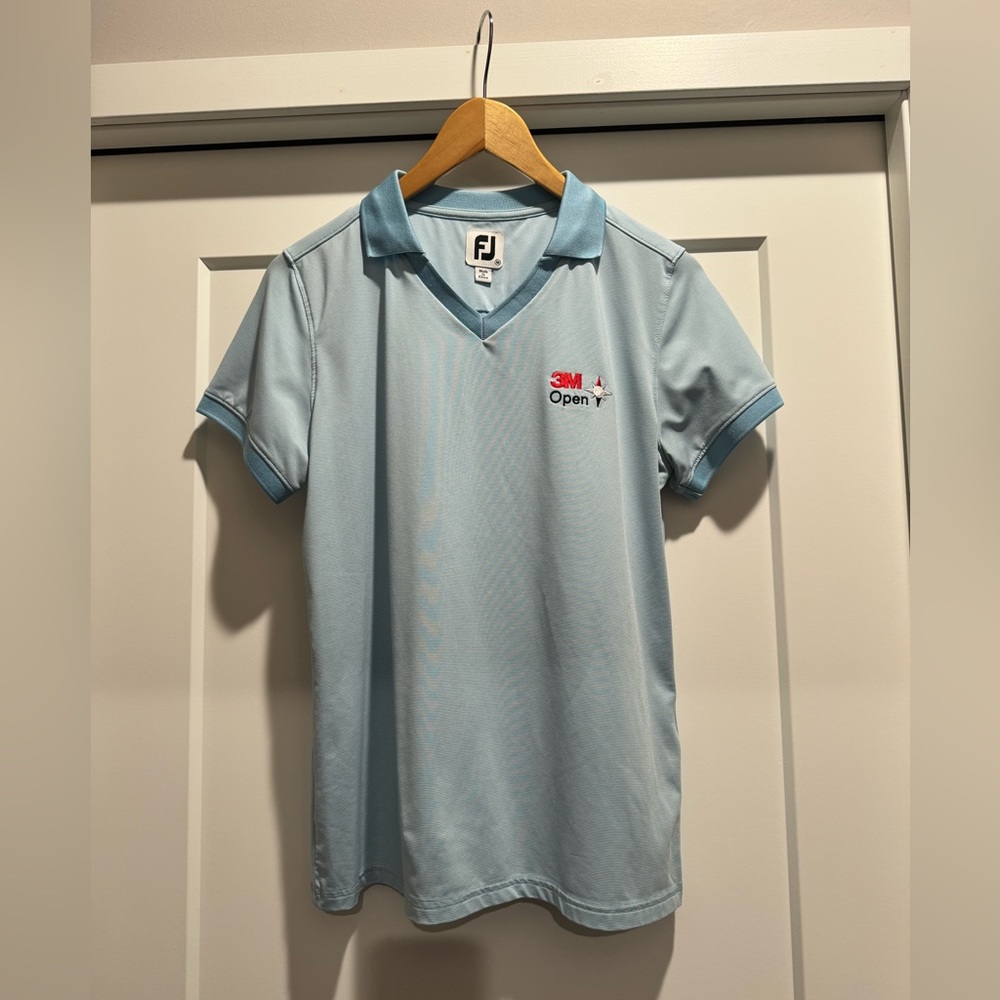 Women’s golf polo